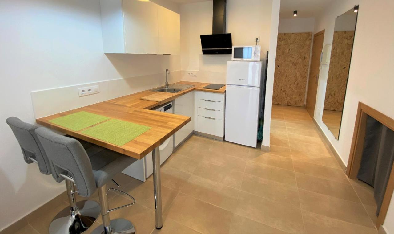 Apartaments L'Escala Centre Esterno foto