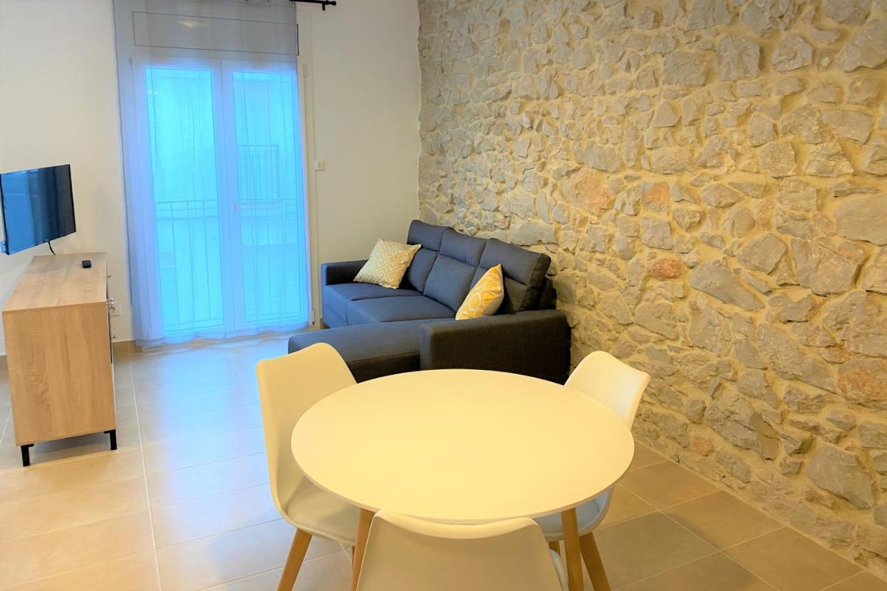 Apartaments L'Escala Centre Esterno foto