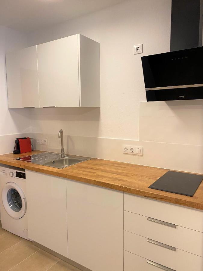Apartaments L'Escala Centre Esterno foto