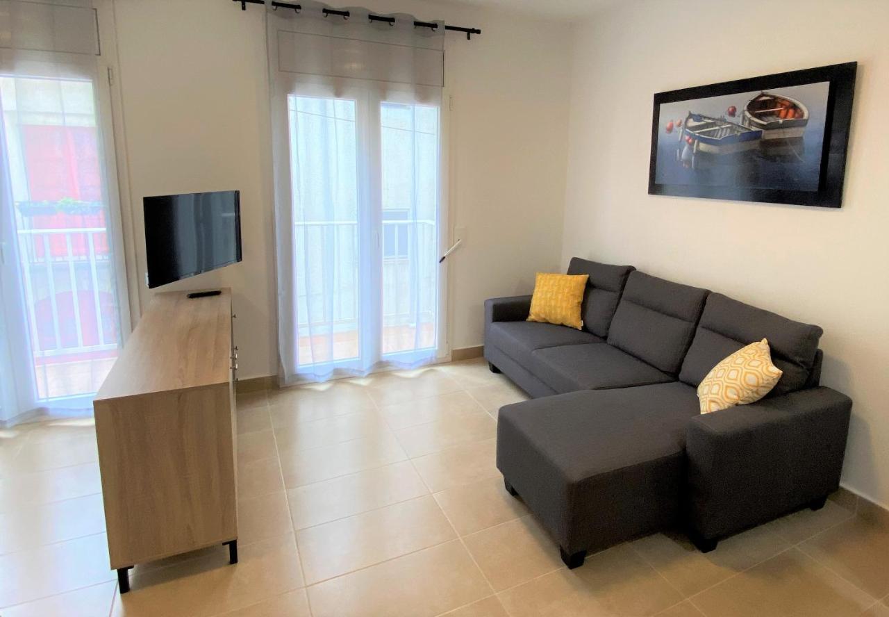 Apartaments L'Escala Centre Esterno foto