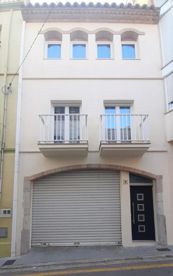 Apartaments L'Escala Centre Esterno foto